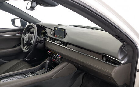 Mazda 6, 2023 год, 3 190 000 рублей, 11 фотография