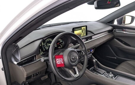 Mazda 6, 2023 год, 3 190 000 рублей, 16 фотография