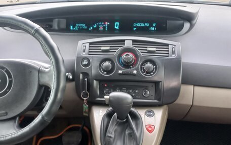 Renault Scenic III, 2004 год, 400 000 рублей, 6 фотография