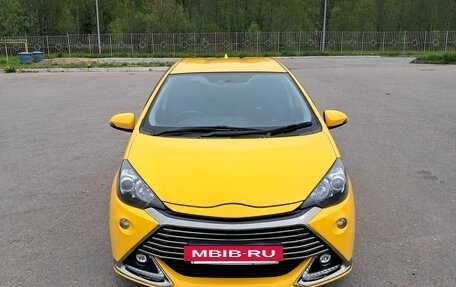 Toyota Aqua I, 2015 год, 1 375 000 рублей, 7 фотография