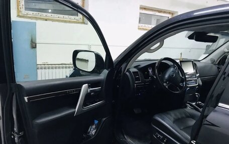 Toyota Land Cruiser 200, 2016 год, 8 000 000 рублей, 4 фотография