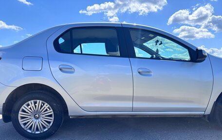 Renault Logan II, 2015 год, 697 000 рублей, 4 фотография