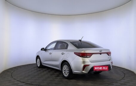 KIA Rio IV, 2018 год, 1 300 000 рублей, 7 фотография