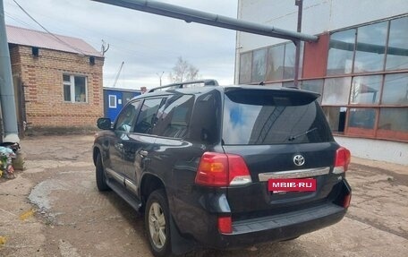 Toyota Land Cruiser 200, 2014 год, 4 500 000 рублей, 2 фотография