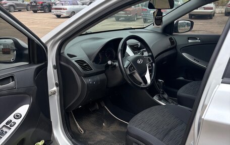 Hyundai Solaris II рестайлинг, 2016 год, 870 000 рублей, 5 фотография