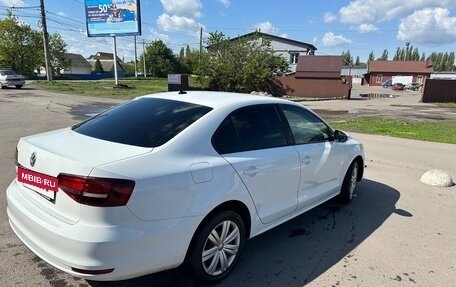Volkswagen Jetta VI, 2016 год, 1 090 000 рублей, 5 фотография
