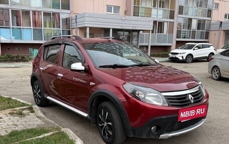Renault Sandero I, 2012 год, 800 000 рублей, 3 фотография