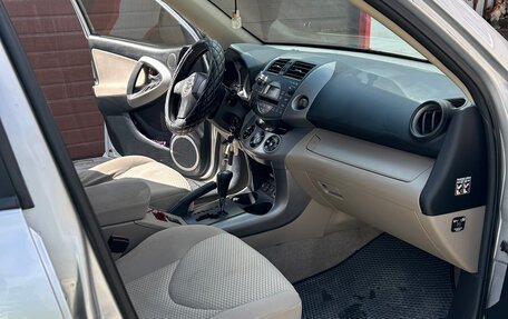 Toyota RAV4, 2008 год, 1 100 000 рублей, 6 фотография