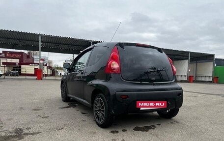 Peugeot 107 I рестайлинг, 2007 год, 299 000 рублей, 3 фотография