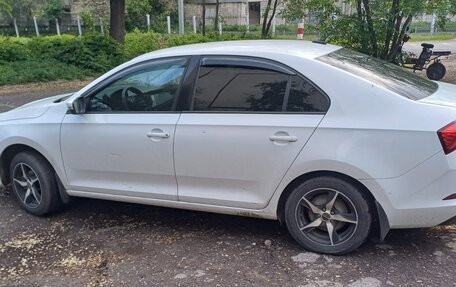 Skoda Rapid II, 2021 год, 1 350 000 рублей, 5 фотография