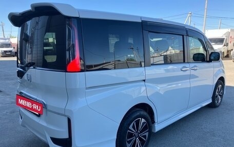 Honda Stepwgn IV, 2016 год, 1 970 000 рублей, 7 фотография