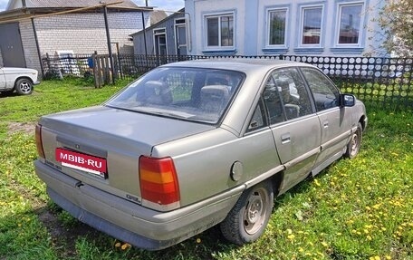 Opel Omega A, 1988 год, 85 000 рублей, 3 фотография