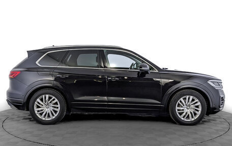Volkswagen Touareg III, 2018 год, 4 445 000 рублей, 4 фотография