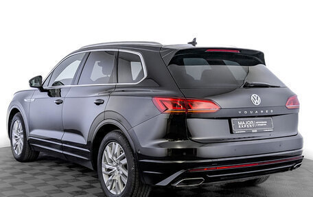 Volkswagen Touareg III, 2018 год, 4 445 000 рублей, 7 фотография