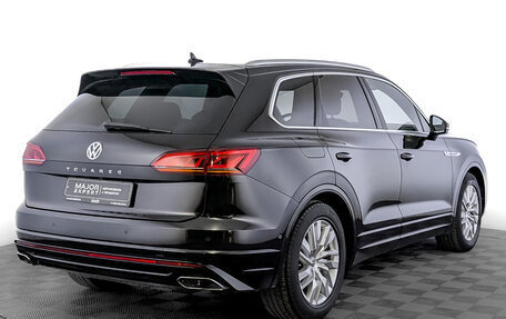 Volkswagen Touareg III, 2018 год, 4 445 000 рублей, 5 фотография