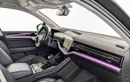 Volkswagen Touareg III, 2018 год, 4 445 000 рублей, 11 фотография
