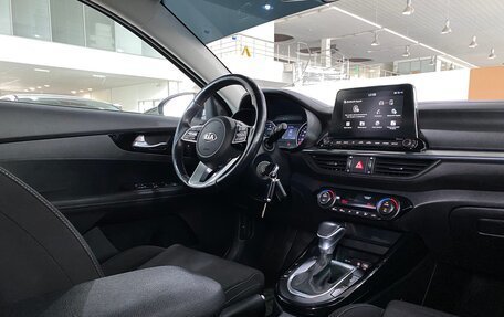 KIA Cerato IV, 2019 год, 1 799 000 рублей, 9 фотография