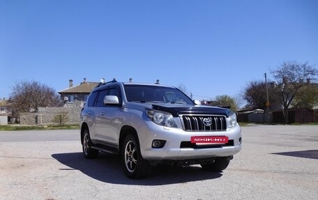 Toyota Land Cruiser Prado 150 рестайлинг 2, 2010 год, 2 650 000 рублей, 3 фотография