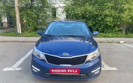 KIA Rio III рестайлинг, 2016 год, 990 000 рублей, 2 фотография