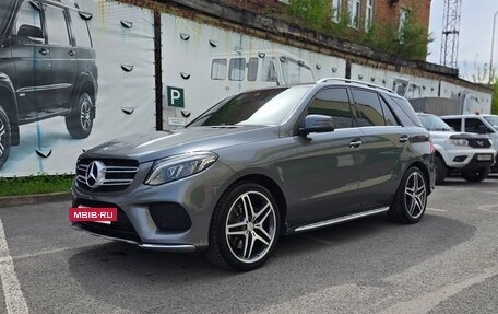 Mercedes-Benz GLE, 2016 год, 4 250 000 рублей, 2 фотография