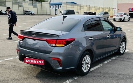 KIA Rio IV, 2018 год, 1 380 000 рублей, 2 фотография