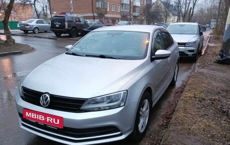 Volkswagen Jetta VI, 2018 год, 1 340 000 рублей, 2 фотография