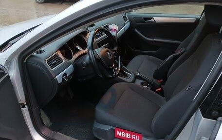 Volkswagen Jetta VI, 2018 год, 1 340 000 рублей, 6 фотография