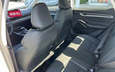 Geely Emgrand, 2024 год, 2 663 990 рублей, 5 фотография