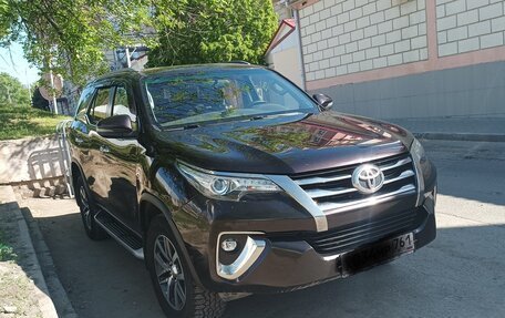 Toyota Fortuner II, 2017 год, 3 250 000 рублей, 3 фотография