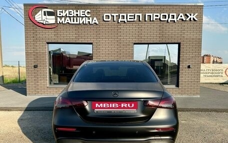 Mercedes-Benz E-Класс, 2021 год, 5 500 000 рублей, 6 фотография