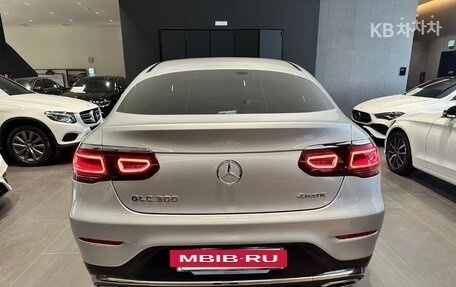 Mercedes-Benz GLC Coupe, 2022 год, 3 535 000 рублей, 4 фотография