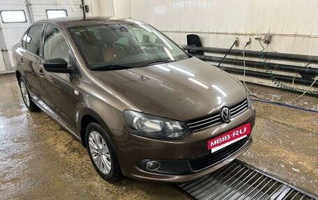 Volkswagen Polo VI (EU Market), 2014 год, 1 190 000 рублей, 3 фотография