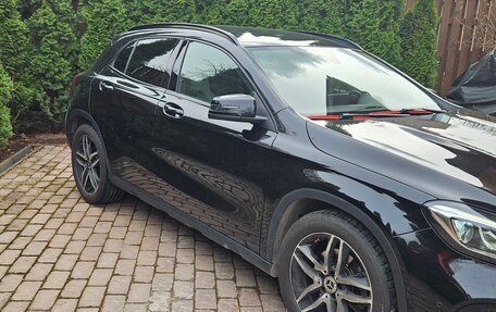 Mercedes-Benz GLA, 2019 год, 2 750 000 рублей, 4 фотография