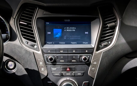 Hyundai Santa Fe III рестайлинг, 2018 год, 2 350 000 рублей, 15 фотография