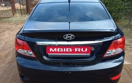 Hyundai Solaris II рестайлинг, 2011 год, 610 000 рублей, 5 фотография