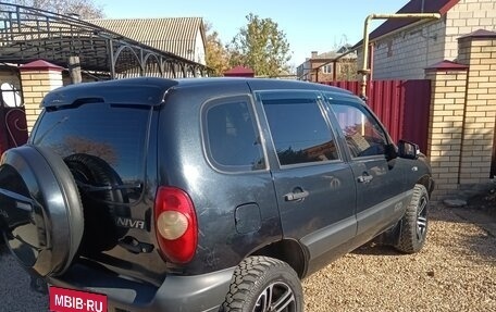 Chevrolet Niva I рестайлинг, 2006 год, 490 000 рублей, 3 фотография