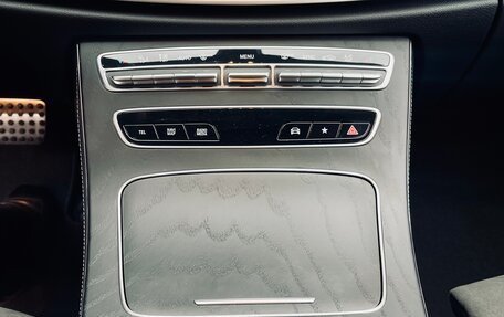 Mercedes-Benz E-Класс, 2021 год, 7 000 000 рублей, 11 фотография