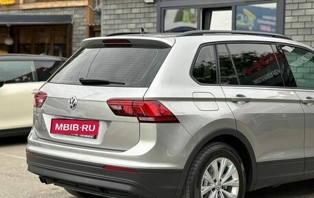 Volkswagen Tiguan II, 2020 год, 2 396 000 рублей, 9 фотография