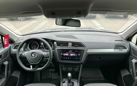 Volkswagen Tiguan II, 2020 год, 2 396 000 рублей, 12 фотография
