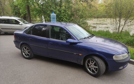 Opel Vectra B рестайлинг, 1996 год, 180 000 рублей, 2 фотография