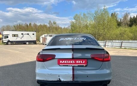 Audi A4, 2012 год, 950 000 рублей, 6 фотография