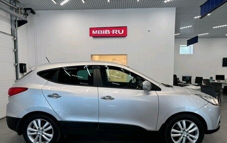 Hyundai ix35 I рестайлинг, 2011 год, 1 450 000 рублей, 4 фотография