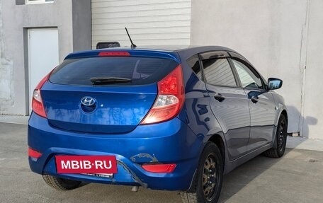 Hyundai Solaris II рестайлинг, 2011 год, 630 000 рублей, 9 фотография