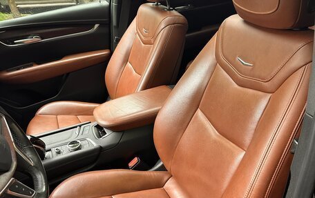 Cadillac XT5 I рестайлинг, 2021 год, 4 015 000 рублей, 12 фотография