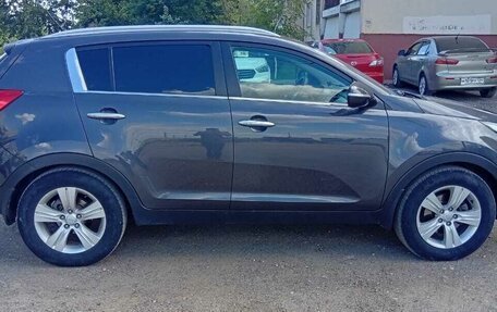 KIA Sportage III, 2013 год, 1 350 000 рублей, 2 фотография