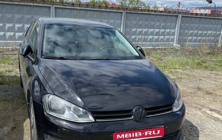 Volkswagen Golf VII, 2013 год, 1 230 000 рублей, 2 фотография