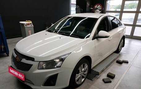 Chevrolet Cruze II, 2013 год, 797 000 рублей, 2 фотография