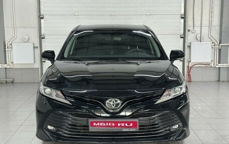 Toyota Camry, 2020 год, 3 179 000 рублей, 2 фотография