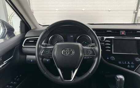 Toyota Camry, 2020 год, 3 179 000 рублей, 11 фотография