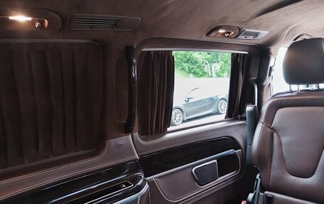 Mercedes-Benz V-Класс, 2018 год, 4 150 000 рублей, 6 фотография